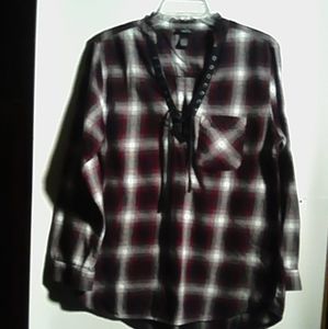 Rue 21 Large Flannel Lace Up Top